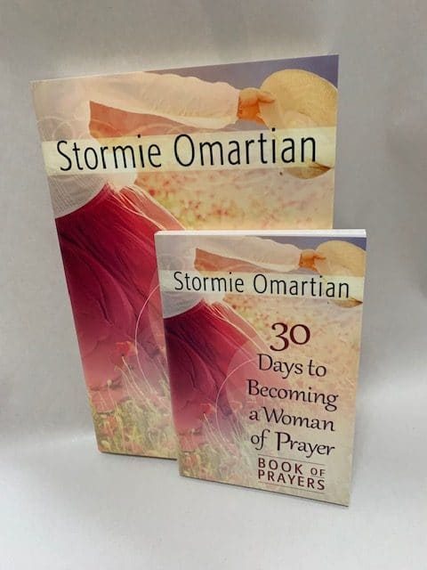 30 day SET IMG 3037 rotated e1610748131910 **2 Piece Gift Set** 30 Days to Becoming a Woman of Prayer