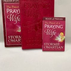MILANO WIFE SET IMG 2768 **Deluxe Gift Set** The Power of a Praying Wife